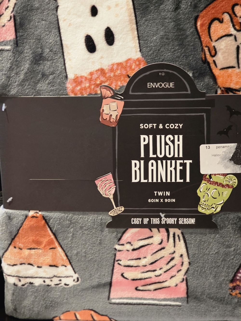 Envogue Halloween Candy Plush Blanket in Grey with Pink & Orange Accents
